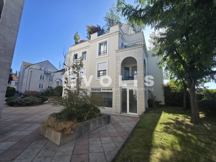 Photo 1 – location bureaux	VERRIERES LE BUISSON (91370)