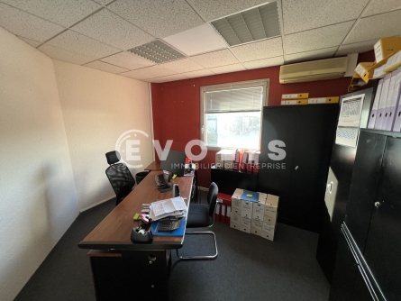 Photo 13 – vente Entrepôts / activités	MIRIBEL (01700)