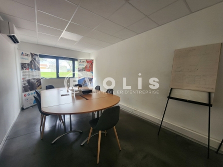 Photo 4 – vente Entrepôts / activités	BEAUVOIR DE MARC (38440)