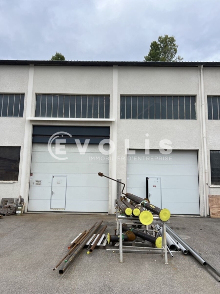 Photo 1 – location Entrepôts / activités	FEYZIN (69320)
