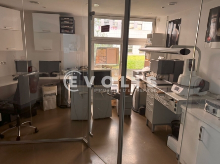 Photo 6 – vente Locaux commerciaux	MONTREUIL (93100)