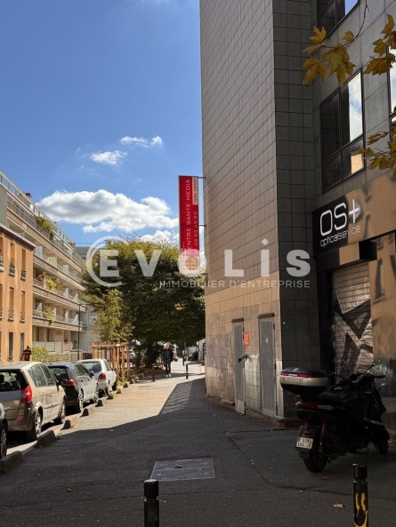Photo 1 – vente Locaux commerciaux	MONTREUIL (93100)