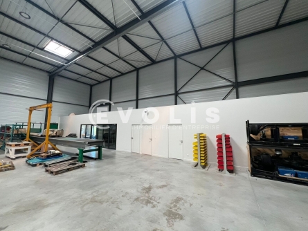Photo 3 – location Entrepôts / activités	VOURLES (69390)