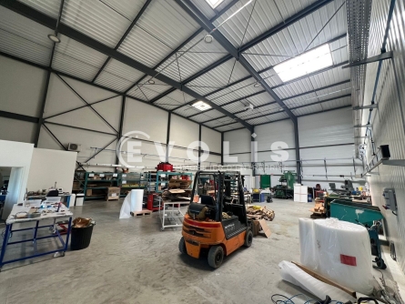 Photo 4 – location Entrepôts / activités	VOURLES (69390)