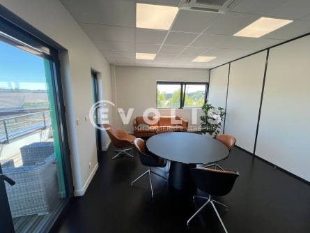 Photo 9 – location Entrepôts / activités	VOURLES (69390)