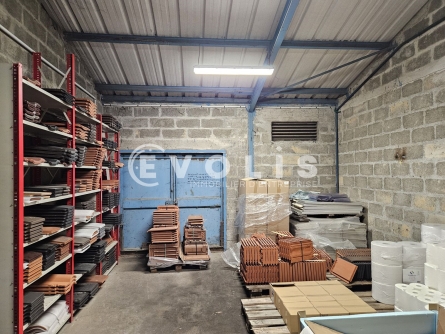 Photo 11 – location Entrepôts / activités	MAROLLES EN HUREPOIX (91630)