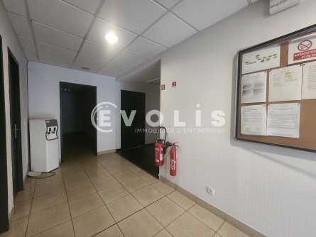 Photo 9 – vente Entrepôts / activités	SAINT JUST CHALEYSSIN (38540)