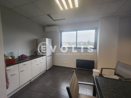 Photo 14 – vente Entrepôts / activités	SAINT JUST CHALEYSSIN (38540)