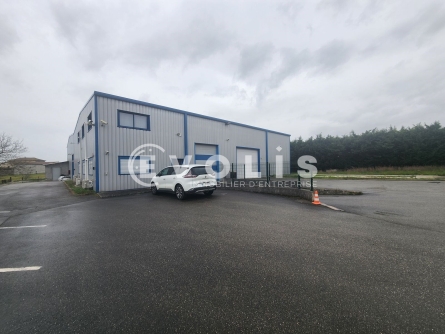 Photo 1 – vente Entrepôts / activités	SAINT JUST CHALEYSSIN (38540)