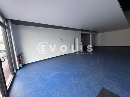 Photo 6 – location Entrepôts / activités	CAMON (80450)