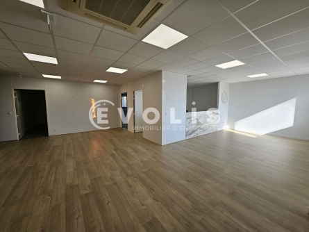 Photo 9 – location bureaux	CACHAN (94230)