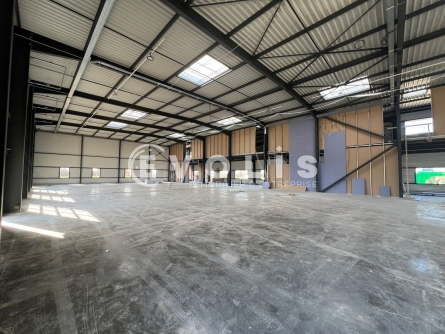 Photo 8 – location Entrepôts / activités	LA BOISSE (01120)