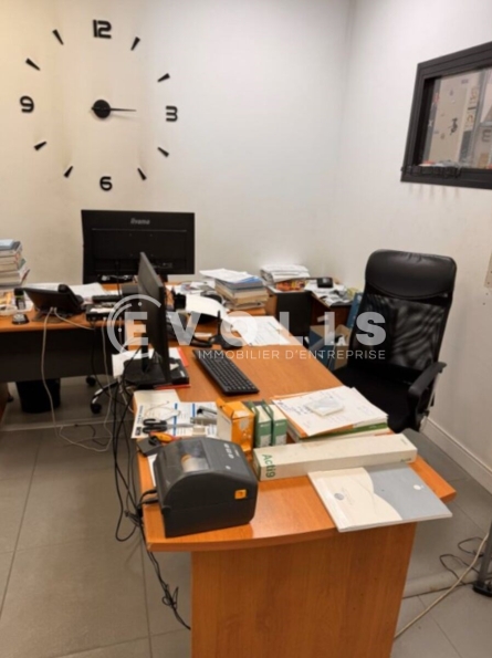 Photo 9 – location Locaux commerciaux	PARIS (75020)