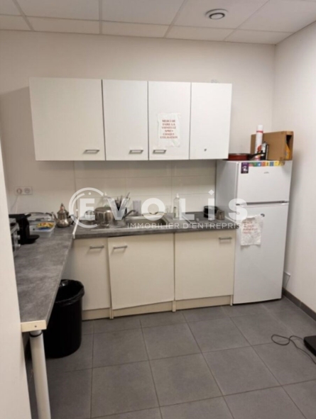 Photo 10 – location Locaux commerciaux	PARIS (75020)