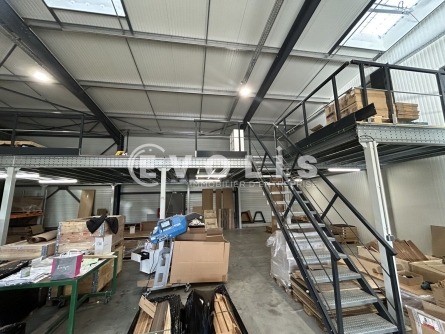 Photo 3 – location Entrepôts / activités	SAINT LOUBES (33450)