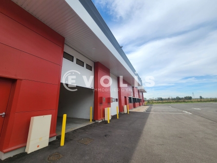 Photo 3 – location Entrepôts / activités	HEYRIEUX (38540)