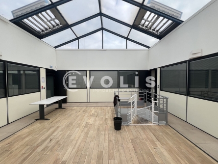 Photo 2 – location Entrepôts / activités	VILLIERS SUR MARNE (94350)