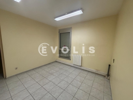 Photo 8 – location Entrepôts / activités	LOIRE SUR RHONE (69700)