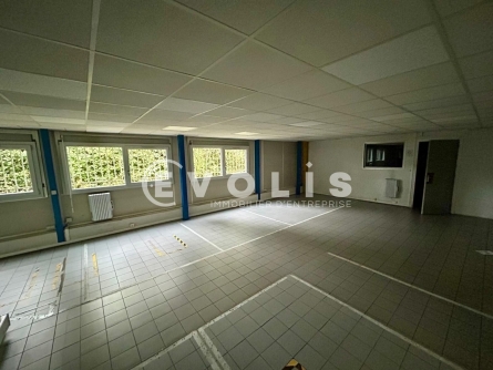 Photo 8 – location Entrepôts / activités	SAVIGNY LE TEMPLE (77176)