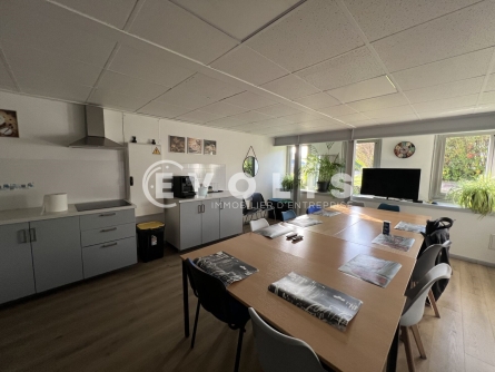 Photo 4 – location Entrepôts / activités	NOISY LE GRAND (93160)