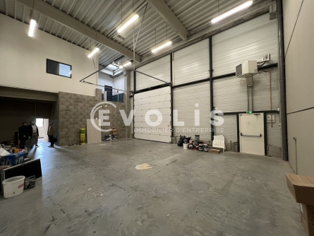 Photo 10 – location Entrepôts / activités	SAINT QUENTIN FALLAVIER (38070)