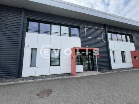 Photo 3 – location Entrepôts / activités	SAINT QUENTIN FALLAVIER (38070)