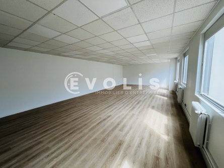 Photo 5 – location bureaux	LOGNES (77185)