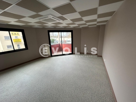 Photo 11 – location Entrepôts / activités	ORMOY (91540)
