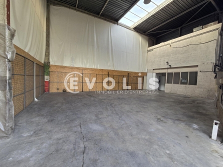 Photo 2 – location Entrepôts / activités	MORANGIS (91420)