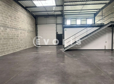 Photo 5 – location Entrepôts / activités	DECINES CHARPIEU (69150)