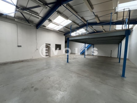 Photo 4 – location Entrepôts / activités	COLOMBIER SAUGNIEU (69124)