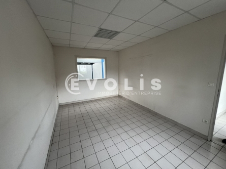 Photo 12 – location Entrepôts / activités	COLOMBIER SAUGNIEU (69124)