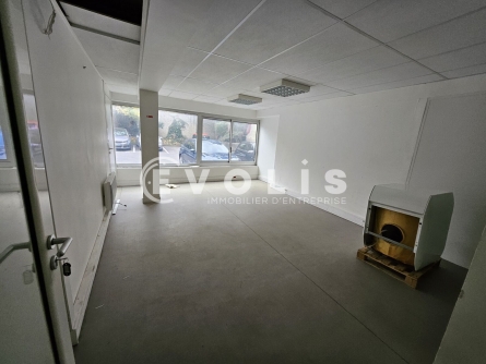 Photo 6 – location Entrepôts / activités	MONTROUGE (92120)