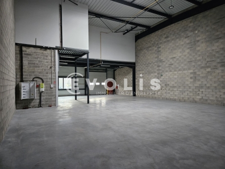 Photo 6 – location Entrepôts / activités	VILLEBON SUR YVETTE (91140)