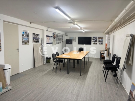 Photo 9 – location Locaux commerciaux	MELUN (77000)