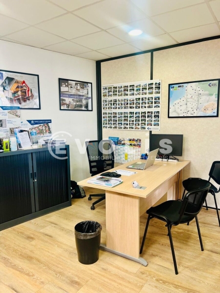 Photo 4 – location Locaux commerciaux	MELUN (77000)