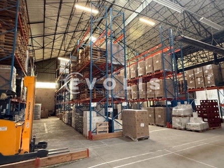 Photo 4 – location Entrepôts / activités	LYON (69007)