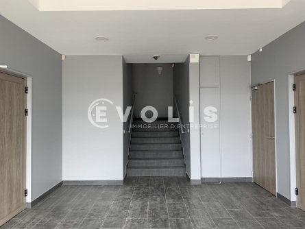 Photo 12 – location Entrepôts / activités	LIEUSAINT (77127)