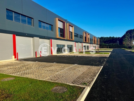Photo 6 – location Entrepôts / activités	AVRAINVILLE (91630)