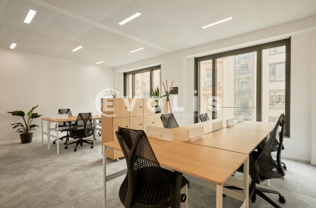 Photo 1 – location Coworking	PARIS (75008)