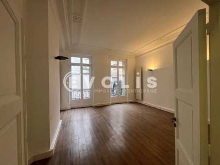 Photo 6 – location bureaux	PARIS (75008)
