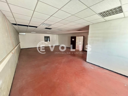 Photo 6 – location Entrepôts / activités	GRIGNY (91350)