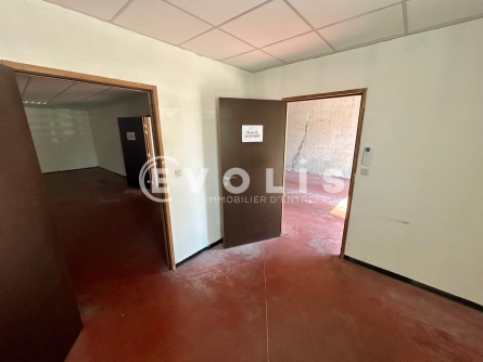 Photo 4 – location Entrepôts / activités	GRIGNY (91350)