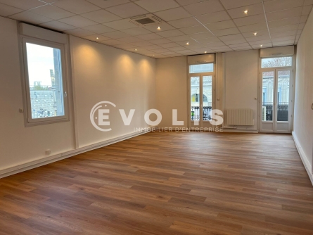 Photo 1 – location bureaux	LE BOUSCAT (33110)