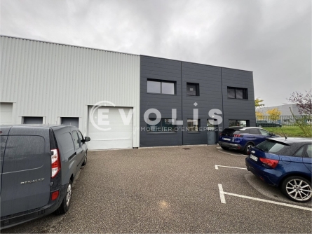 Photo 1 – vente Entrepôts / activités	FLEURIEUX SUR L'ARBRESLE (69210)