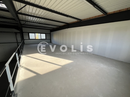 Photo 6 – location Entrepôts / activités	FRANS (01480)