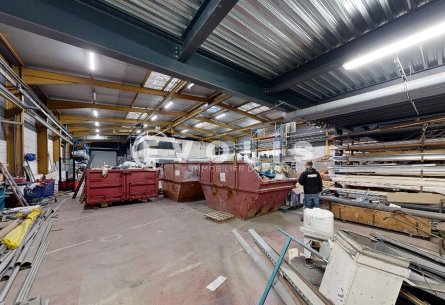 Photo 9 – location Entrepôts / activités	VENISSIEUX (69200)