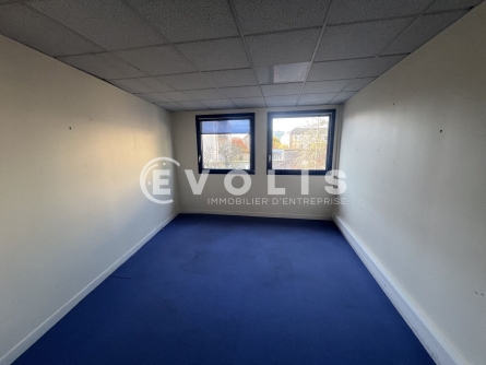 Photo 8 – location bureaux	MELUN (77000)