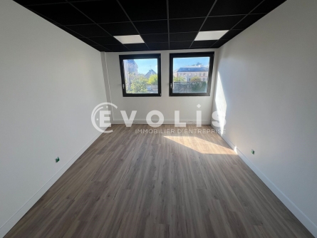 Photo 3 – location bureaux	MELUN (77000)