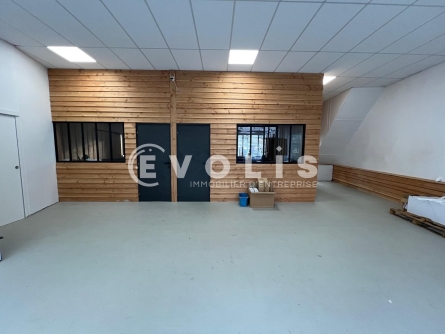 Photo 10 – vente Entrepôts / activités	TARARE (69170)